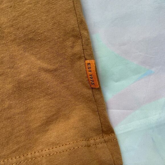 Timberland Men’s Tan & White Long Sleeve T Shirt Size Medium New with defect - Picture 8 of 13